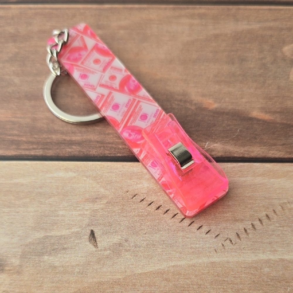 Pink Money Patterned Card Keychain Accessory - Picture 2 of 4